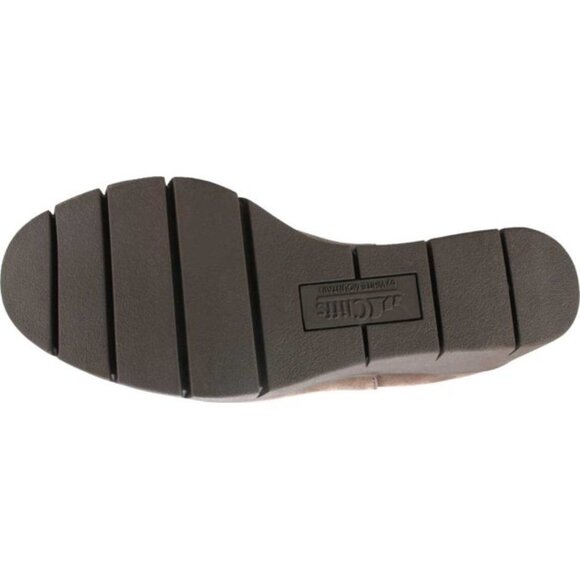 Cliffs by White Mountain Percy Wedge Chelsea Boot - Picture 6 of 11